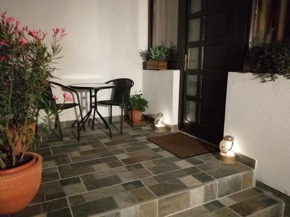 Kiscsillag Apartman Harkan Exterior foto